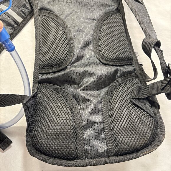 Zefal Hydro One Outdoor Hydration Bag 1.5 Liter Chest Strap Dual Access Run NWT - Picture 8 of 14
